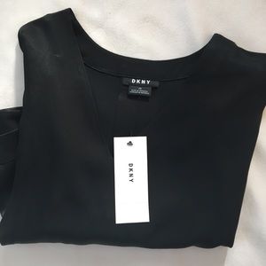 DKNY Black V neck short sleeve blouse